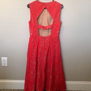 NWT BCBG MAZAZRIA red lace midi